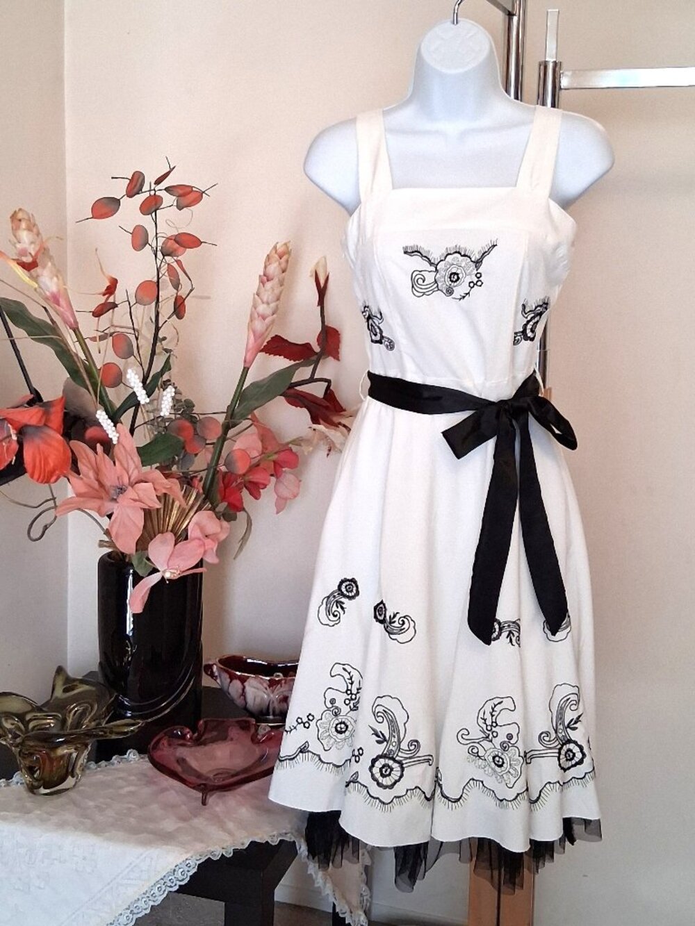 Embroidery Lined Midi White Summer Dress Cocktail Tiered Party Dresses 2